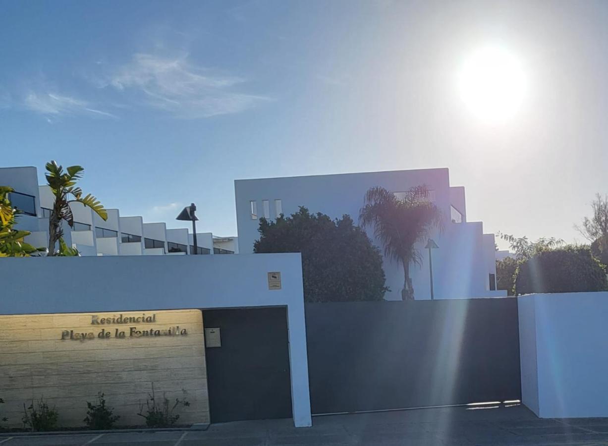 Casa Playa La Fontanilla Sotolodge Conil De La Frontera Exterior photo